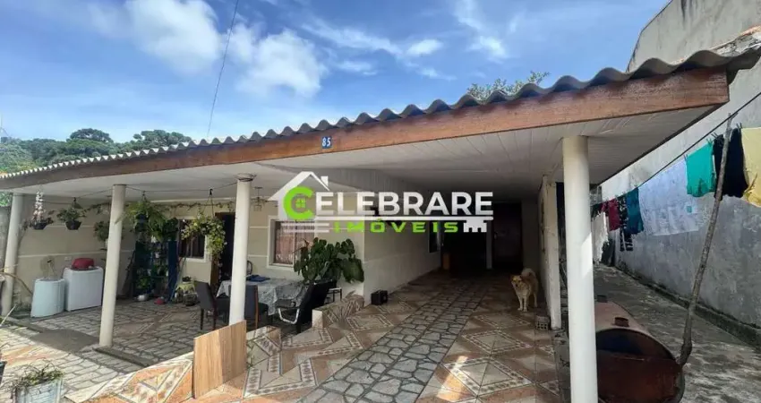 CASA EM COLOMBO, SÃO DIMAS!! 02 QUARTOS, GARAGEM COBERTA