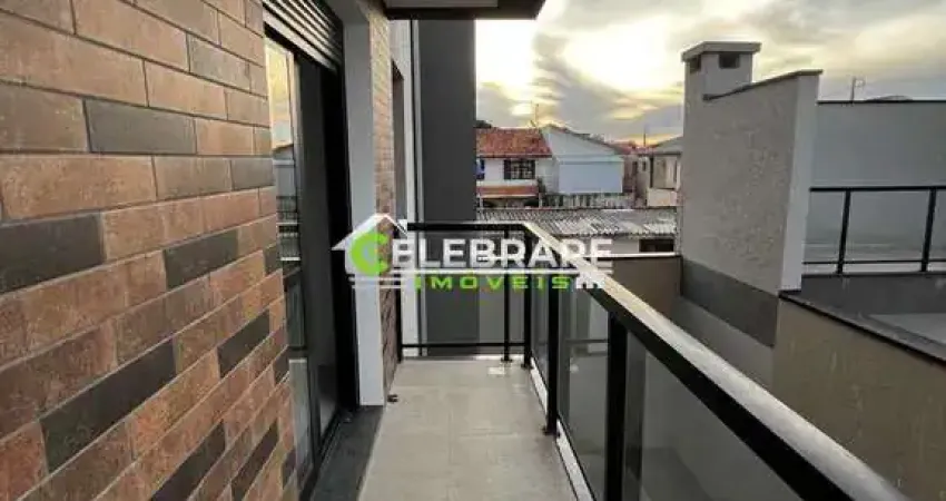 SOBRADO EM PINHAIS!! 03 QTOS,SUÍTE,TERRAÇO,PRÓX.MERC.PIRAQUARA