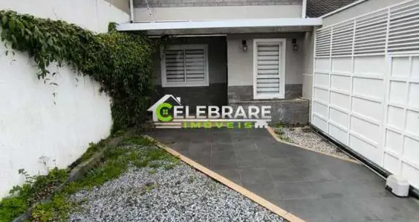 CASA DE COND. BAIRRO ALTO! 04 QTOS,PRÓX. PRAÇA DA LIBERDADE