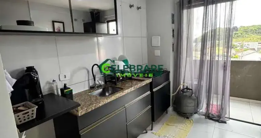 Apto no bairro roça grande!!! 02 qtos,garagem,próx. col. ágape