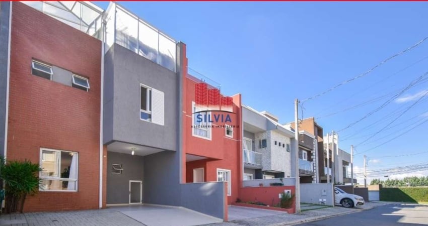 Maravilhoso Triplex de Alto Padrão, 139m² Condomínio Fechado no Cidade Industrial.