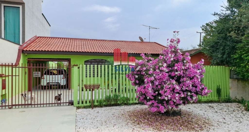 Excelente Casa Térrea no Capão Raso com 3 quartos, 164m²
