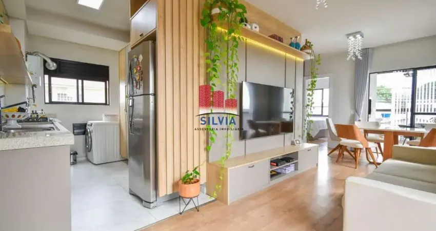 Apartamento com elevador, sacada com churrasqueira - Bairro Novo Mundo