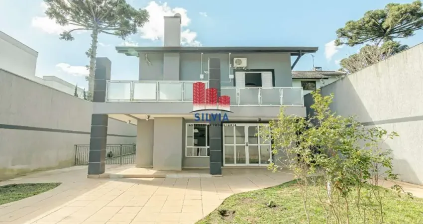 Encantadora residência com 5 quartos sendo 3 suítes, 368.98m² (construída), 670.98m² (terreno) no campo comprido - curitiba