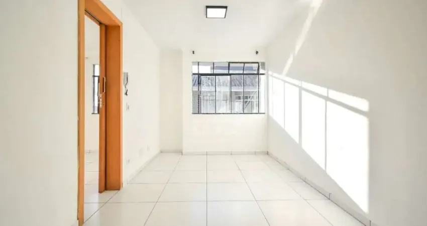 Apartamento com 2 quartos para alugar na Rua Izabel Gomes Posselt, 129, Alto Boqueirão, Curitiba