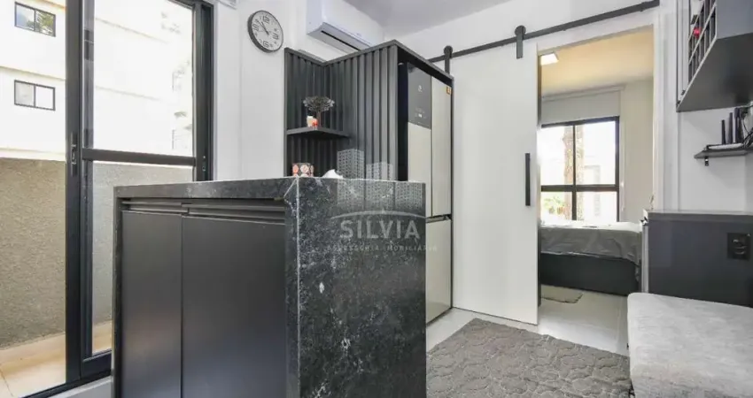 Kitnet / Stúdio à venda na Rua Laudelino Ferreira Lopes, 486, Novo Mundo, Curitiba