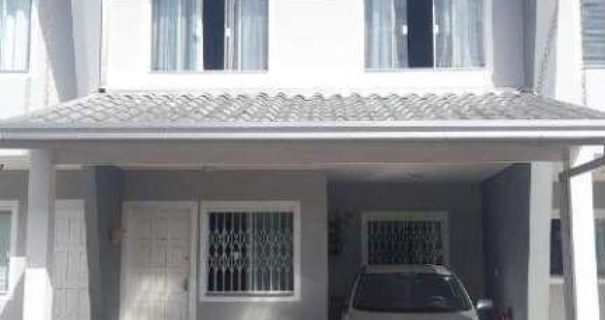 Sobrado a venda no Condomínio Residencial Vila Mariana localizado na Barra do Rio em Itajaí.