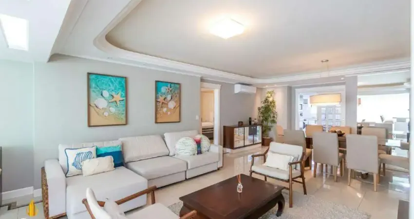 Apartamento à venda no Edifício Villa Cora localizado no Centro em Balneário Camboriú
