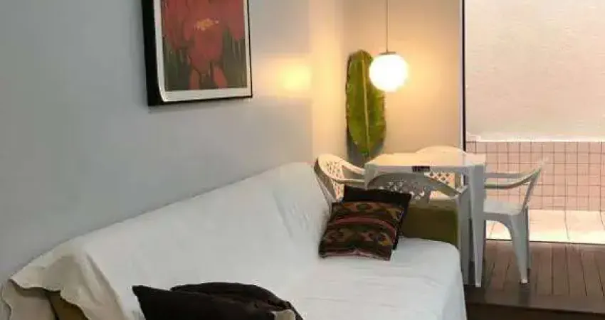 Apartamento à venda no Edifício Rio de La Plata localizado no Centro em Balneário Camboriú.