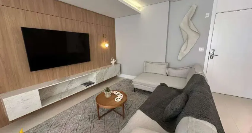 Apartamento à venda no Edifício Via Marina, Centro de Balneário Camboriú