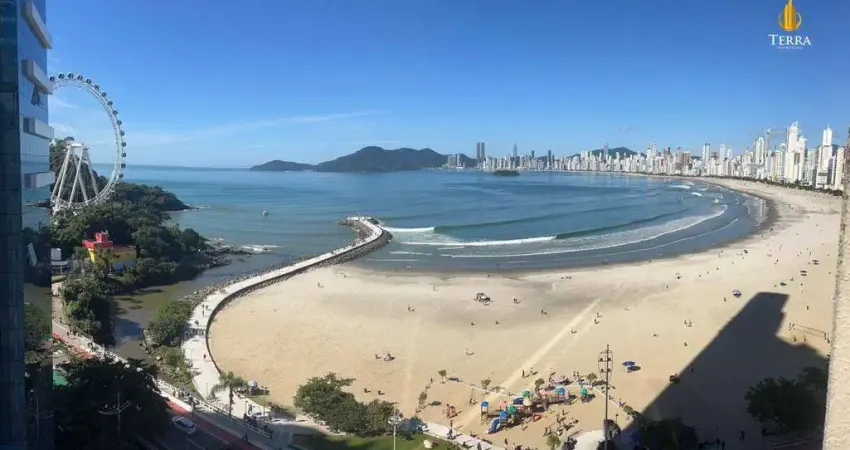 Apartamento Quadra Mar a venda no Edifício Antares em Balneário Camboriú