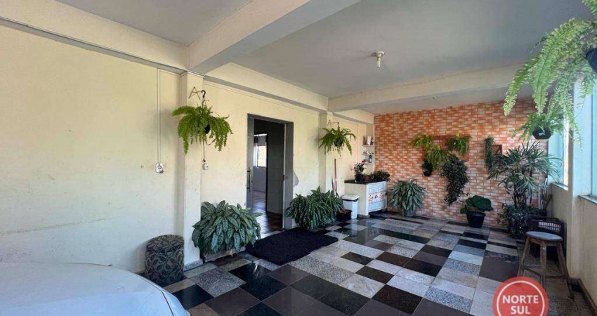 Casa com 5 dormitórios à venda, 250 m² por R$ 1.200.000,00 - Planalto - Brumadinho/MG