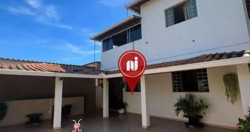 Casa com 4 dormitórios à venda, 220 m² por r$ 850.000,00 - jota - brumadinho/mg