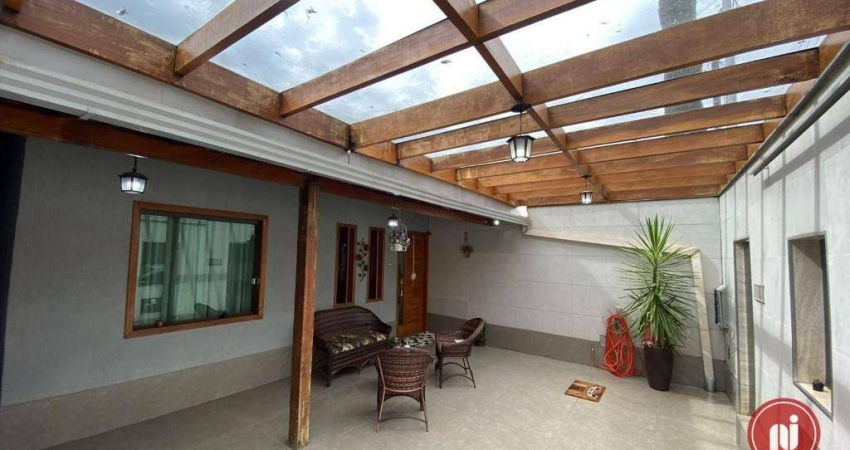 Casa com 3 dormitórios à venda, 110 m² por R$ 800.000,00 - Lourdes - Brumadinho/MG
