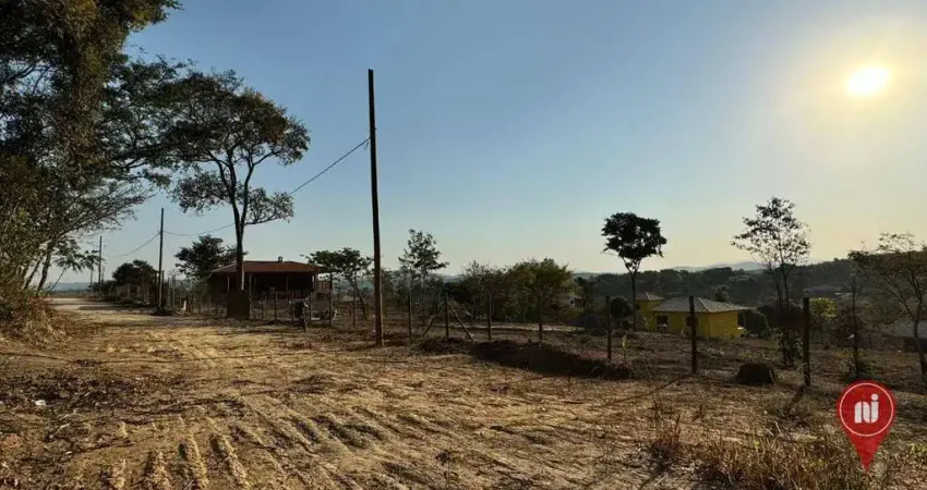 Terreno à venda, 1521 m² por R$ 110.000 - Condomínio Tiradentes - Brumadinho/MG