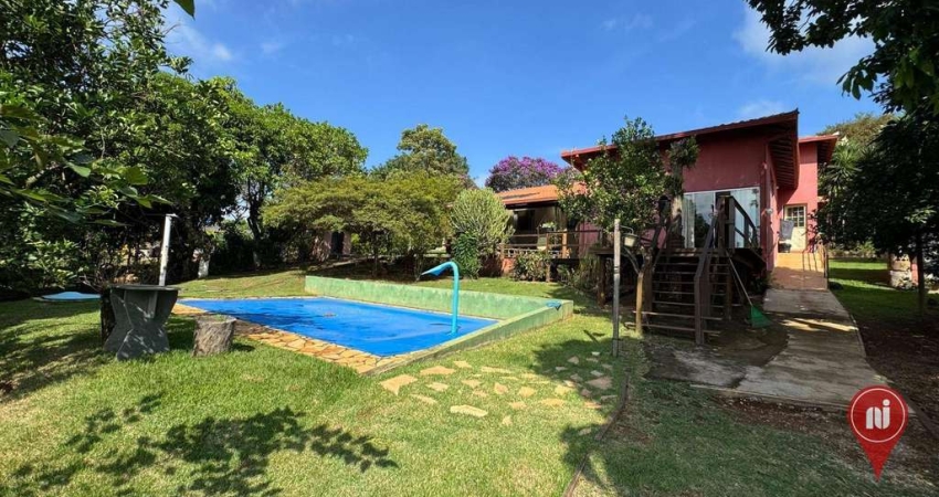 Casa com 3 dormitórios à venda, 300 m² por R$ 800.000,00 - Condomínio Quintas do Rio Manso - Brumadinho/MG