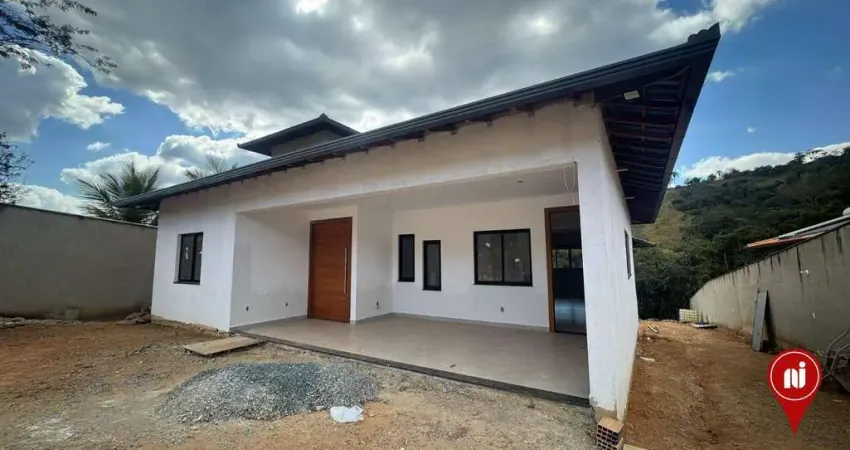 Casa com 3 dormitórios à venda, 200 m² por R$ 689.000,00 - Marques - Brumadinho/MG