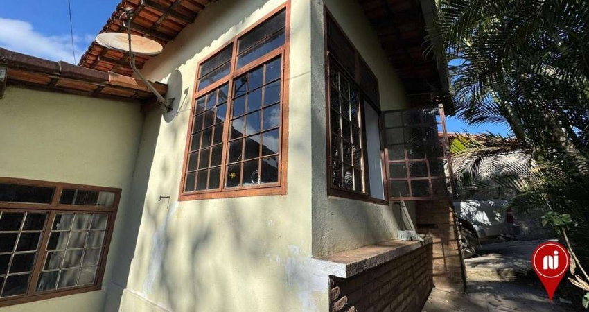 Casa com 3 dormitórios para alugar, 180 m² por R$ 2.800,00/mês - São Conrado - Brumadinho/MG