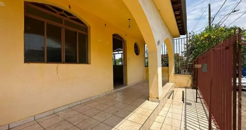 Casa com 3 dormitórios à venda, 150 m² por r$ 700.000 - santa cruz - brumadinho/mg