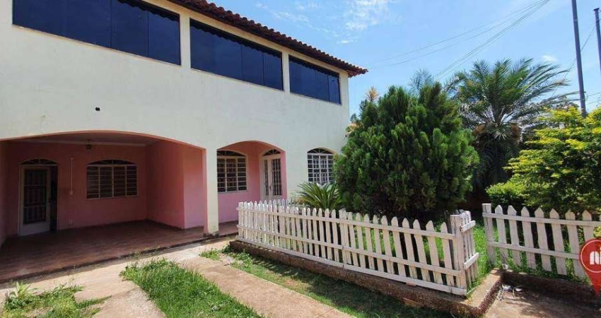 Casa à venda, 220 m² por R$ 480.000,00 - Bom Jardim - Mário Campos/MG