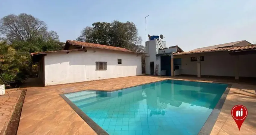 Chácara com 4 dormitórios, 1400 m² - venda por R$ 540.000,00 ou aluguel por R$ 2.000,00/mês - Funil - Mário Campos/MG