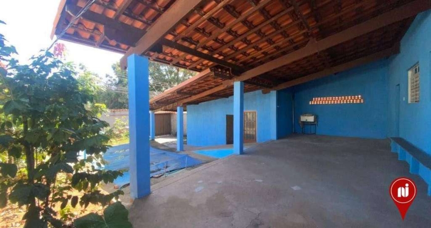 Casa com 3 dormitórios para alugar, 288 m² por R$ 1.803/mês - Vila Sao Tarcisio - Mário Campos/MG