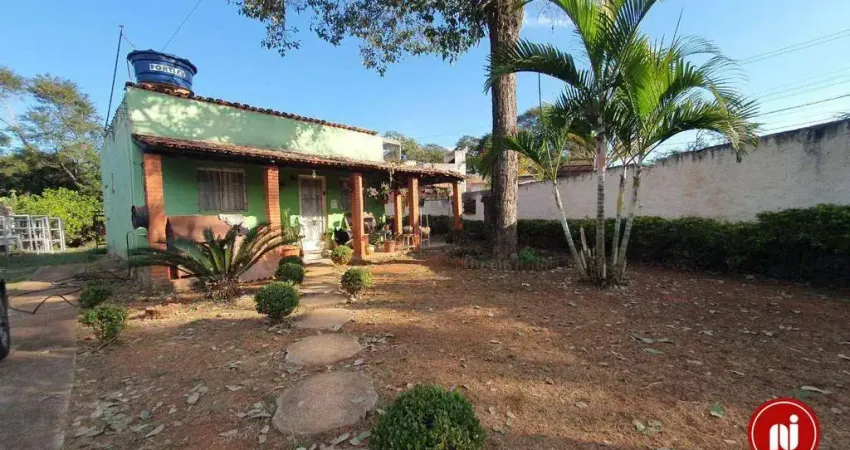 Casa com 2 dormitórios à venda, 100 m² por R$ 300.000,00 - Campo Verde - Mário Campos/MG