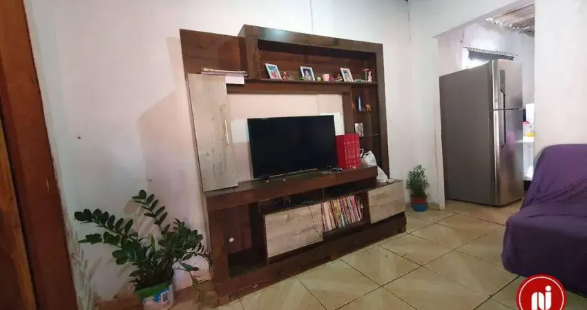 Casa com 2 dormitórios à venda, 70 m² por R$ 190.000 - Tangará - Mário Campos/MG