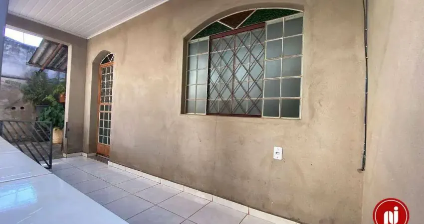 Casa com 3 dormitórios, 170 m² - venda por r$ 950.000,00 ou aluguel por r$ 2.300,00/mês - reta do jacaré - mário campos/mg