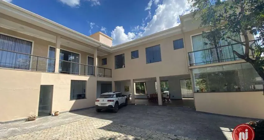 Casa com 3 dormitórios à venda, 300 m² por R$ 2.800.000,00 - Saraiva - Betim/MG