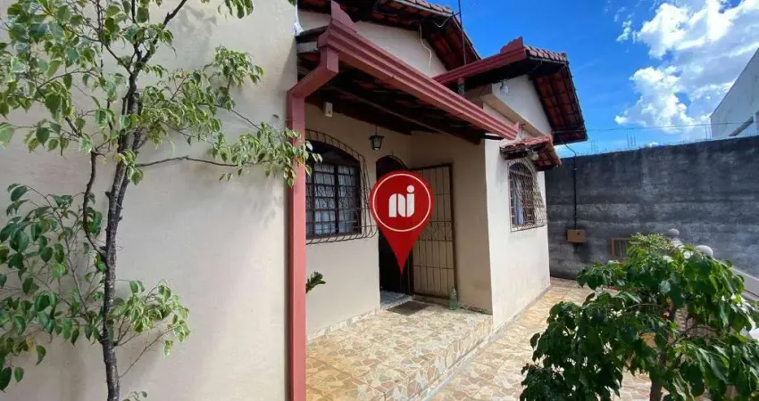 Casa com 3 dormitórios à venda, 150 m² por r$ 900.000,00 - espírito santo - betim/mg