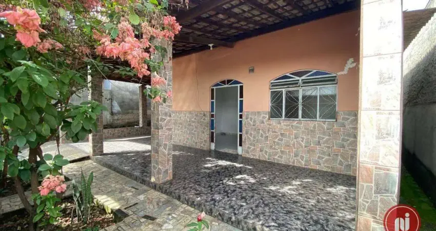 Casa com 3 dormitórios à venda, 179 m² por R$ 440.000,00 - São João - Betim/MG
