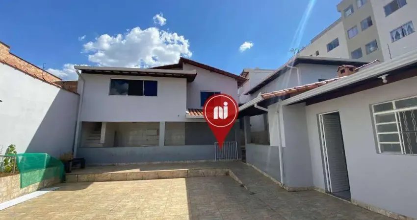 Casa com 3 dormitórios à venda, 250 m² por r$ 898.000,00 - bom retiro - betim/mg
