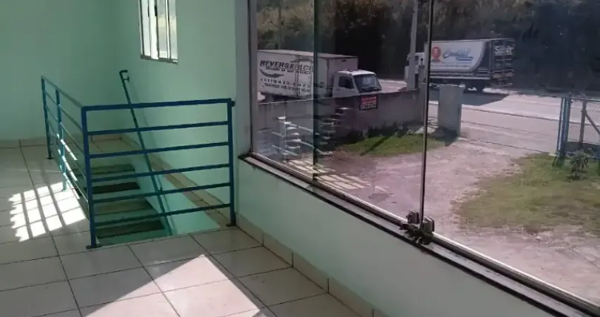 Casa com 2 quartos para alugar no Paisagem Colonial, São Roque