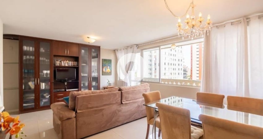 Apartamento Amplo com Localização Privilegiada Próximo ao Clube Curitibano