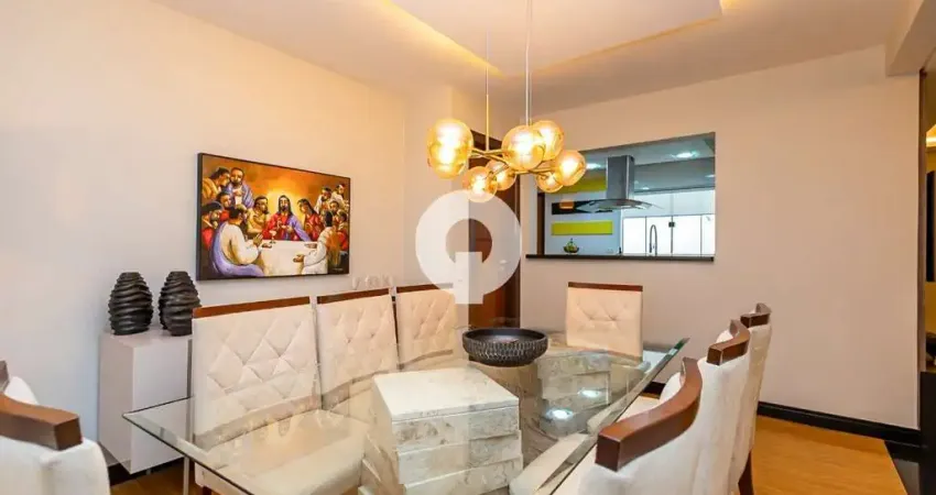 Casa térrea à venda - reformada com 219m² com edícula e piscina