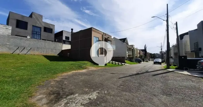 Terreno 230m² à venda em condomínio - com projeto aprovado de um sobrado - aceita carro