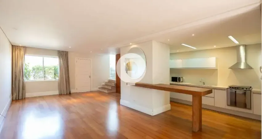 Sobrado à venda com 3 quartos em condomínio clube no seminário