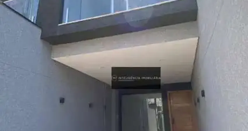 Maravilhoso Sobrado com Jacuzzi, 3 dormitórios sendo 02 suites, duas vagas de garagem ao lado do Shopping Itaquera !!