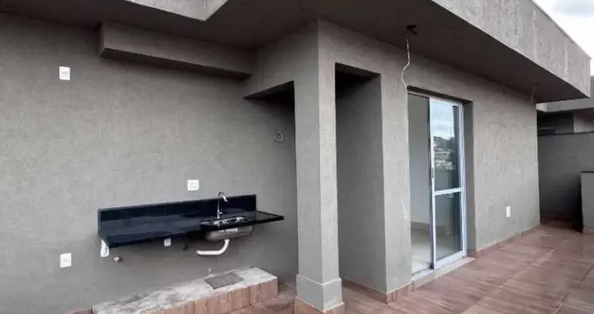 Cobertura à venda com 207m², 3 quartos, 3 suítes e 3 vagas no Buritis.