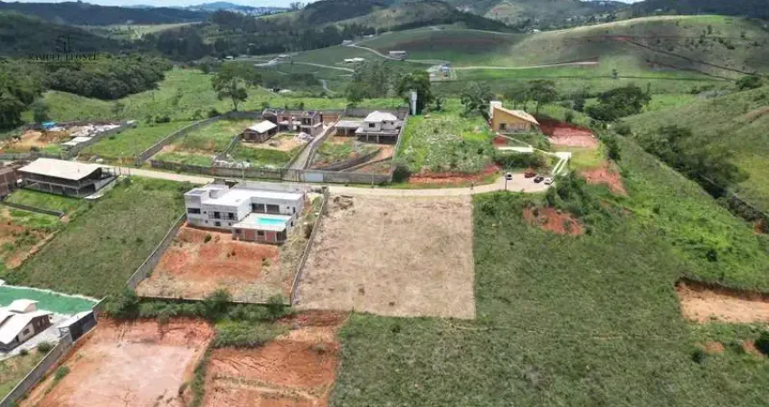 Lote de 1500m em condomínio fechado à Venda, 1500 m² por R$ 200.000
