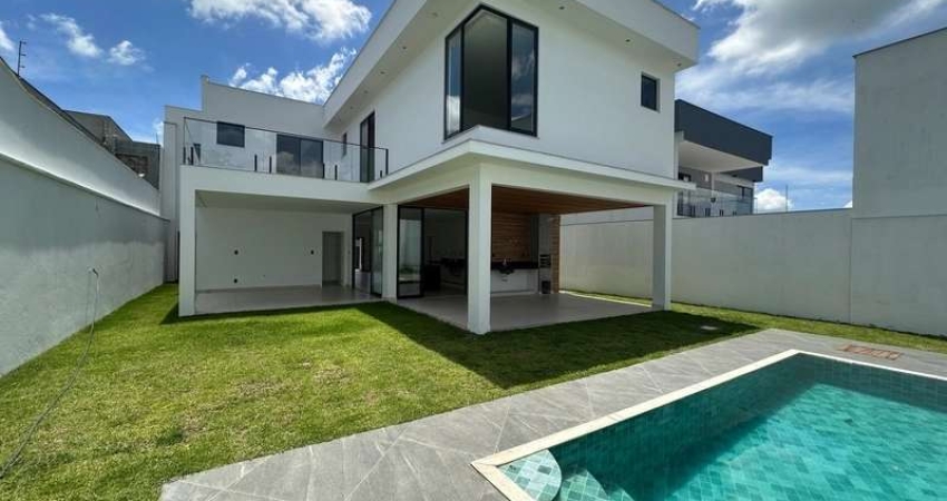 Casa de Condomínio com 4 Quartos Suítes e 5 banheiros à Venda, 400 m²