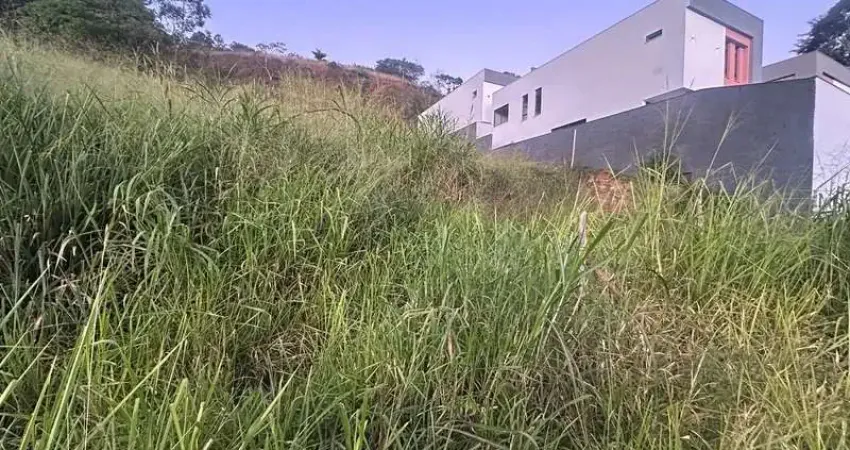 Terreno comercial à venda no Parque Jardim da Serra, Juiz de Fora 