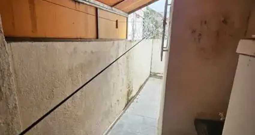 Casa de 2 quartos a venda no jardim Glória por 115.000,00