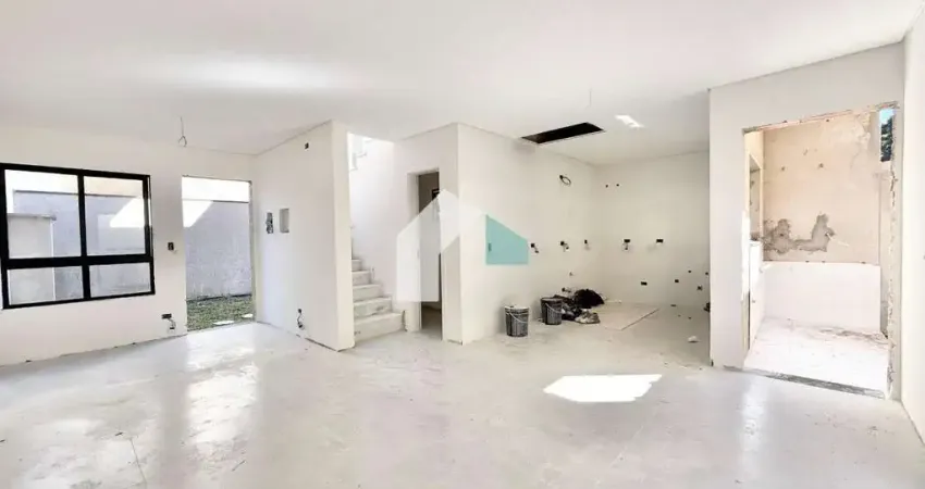 Casa com 3 quartos à venda na Rua Edmundo Saporski, 777, Mercês, Curitiba