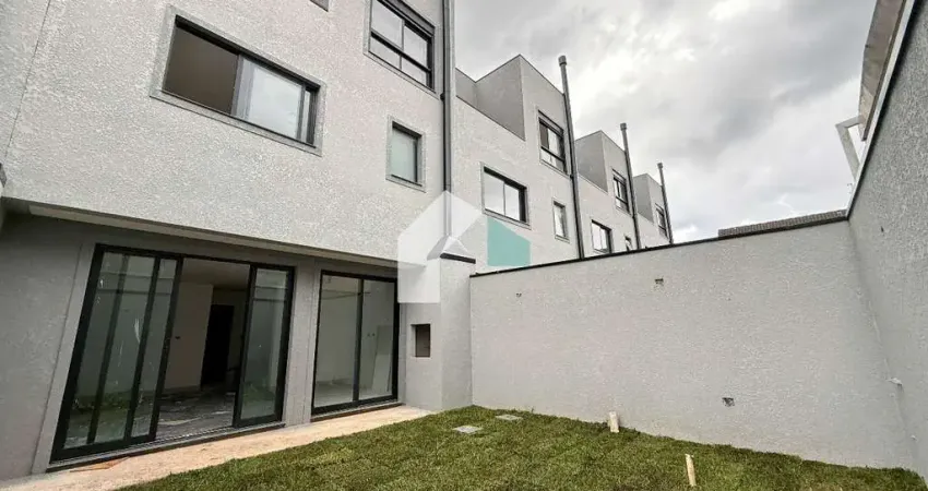 Casa com 3 quartos à venda na Rua Miguel Tschannerl, 216, Vista Alegre, Curitiba