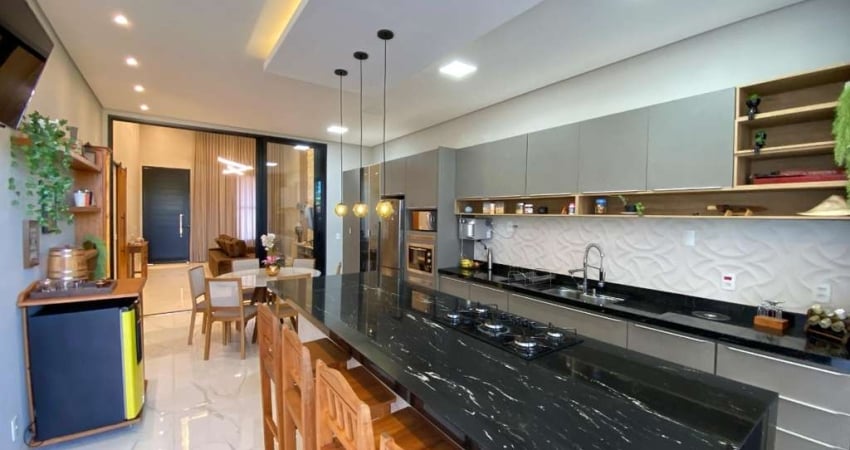 Casa no condomínio Vivendas da Mata - Portal Aroeira para venda em Vivendas da Mata com 3 quartos, sendo 1 suíte, 155m²