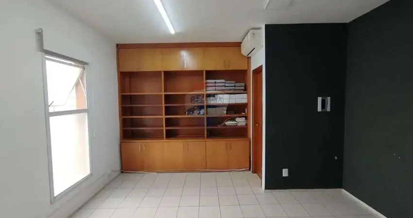 Sala comercial à venda com 21 m² com 1 banheiro e 1 vaga coberta no centro de ribeirão preto