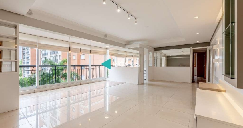 Apartamento com 3 quartos à venda na Avenida Túlio de Rose, 330, Jardim Europa, Porto Alegre
