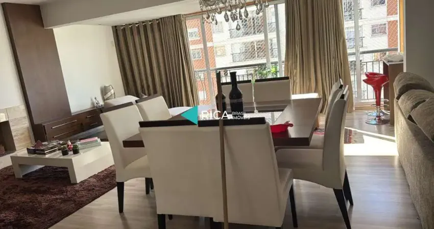 Apartamento com 3 quartos para alugar na Avenida Túlio de Rose, 330, Jardim Europa, Porto Alegre